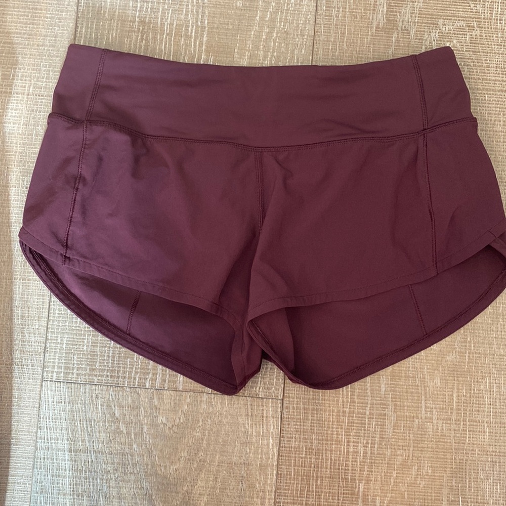 Lululemon Speed Up 2.5” short